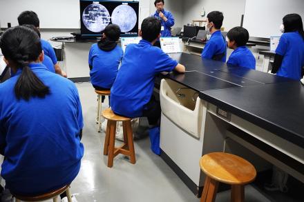 何が見える? 何が見える?