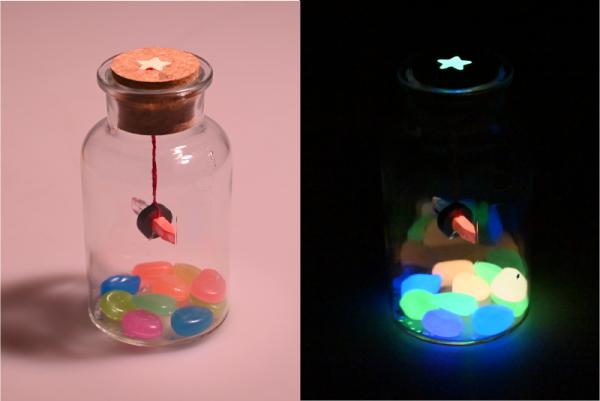 方位磁針の画像