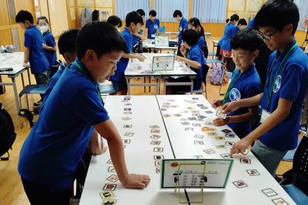 グループワークを楽しむ受講生