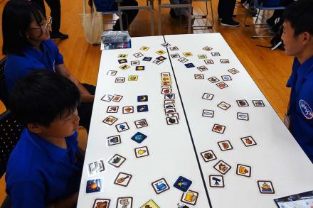 しりとりゲームを楽しむ受講生