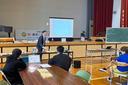 特別講師による実験