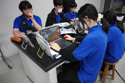 月面で何をする？