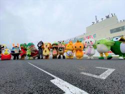 ピットに勢ぞろい ピットに勢ぞろい